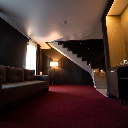 Sribni Leleky Hotel&Spa Lutsʼk Exterior foto