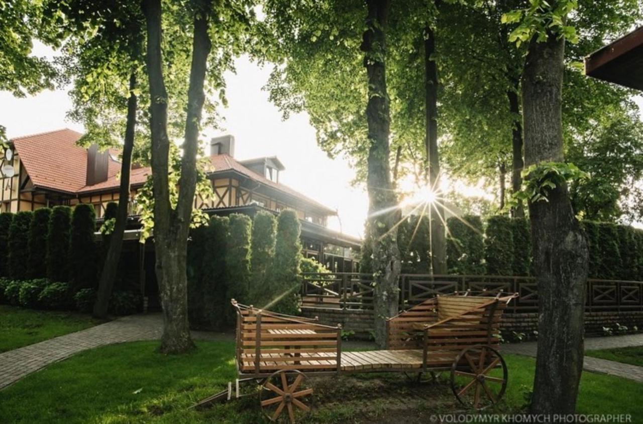 Sribni Leleky Hotel&Spa Lutsʼk Exterior foto